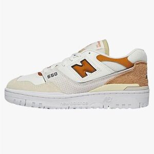 Women's New Balance 550 Sea Salt Tobacco Leather sneakers. Size 8. New.